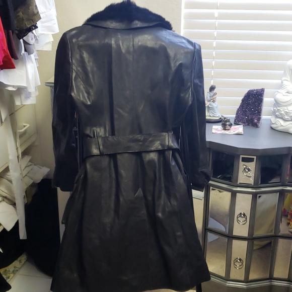 Karl Donohue Lambskin Leather Trenchcoat - Picture 4 of 8